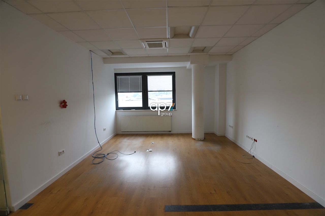 Biuro Kraków Łagiewniki-Borek Fałęcki, ul. Zakopiańska. Zdjęcie 4