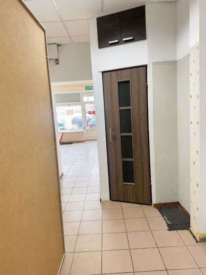 Lokal Łomża Śródmieście, pl. Stary Rynek. Zdjęcie 2