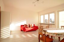 bliźniak, 8 pokoi Łódź Zdrowie, ul. Jerzego Michałowicza. Zdjęcie 2