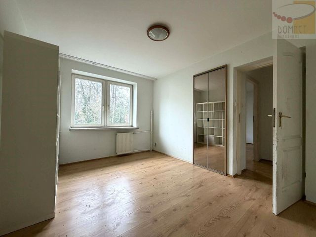 dom szeregowy, 7 pokoi Brwinów. Zdjęcie 14