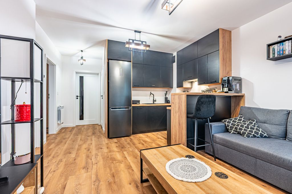 Mieszkanie 3-pokojowe Rzeszów, ul. Czesława Miłosza. Zdjęcie 2