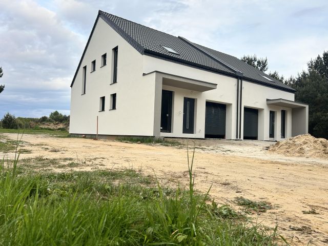 bliźniak, 4 pokoje Sarbicko. Zdjęcie 1