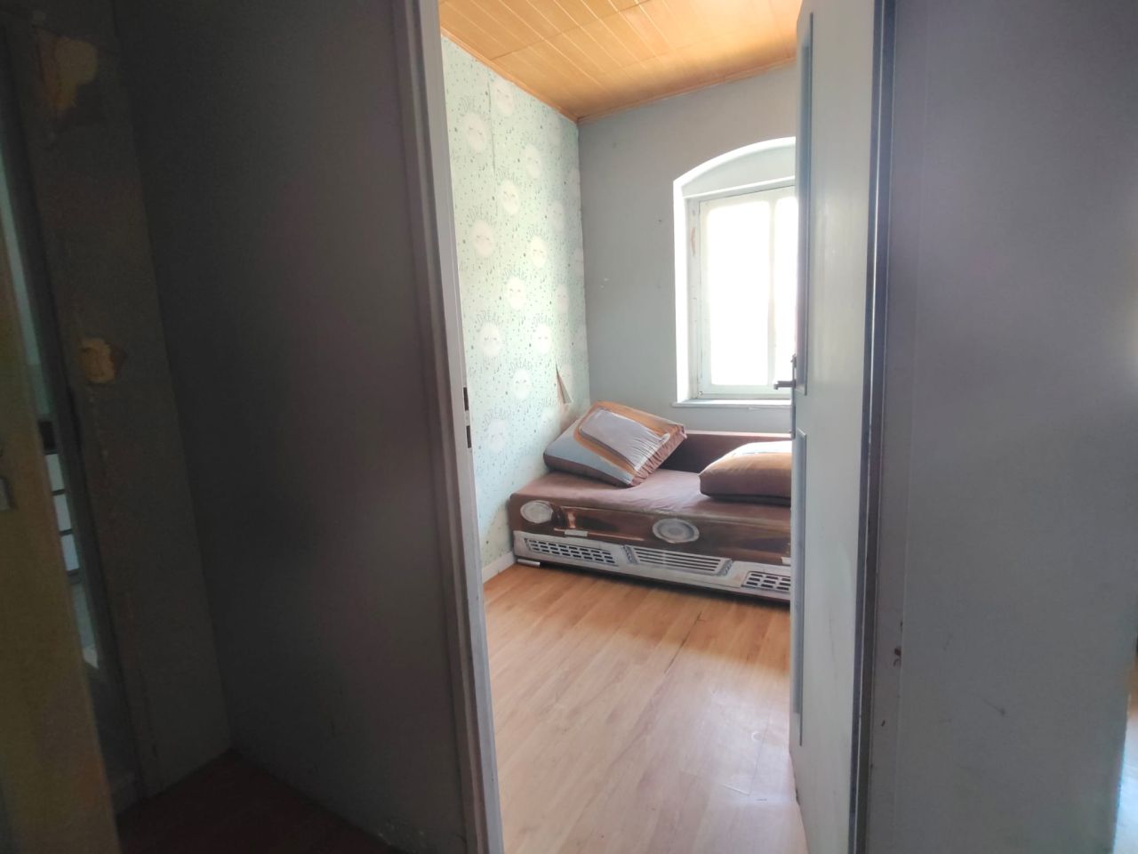 Mieszkanie 3-pokojowe Dzierżoniów, ul. Ząbkowicka. Zdjęcie 11