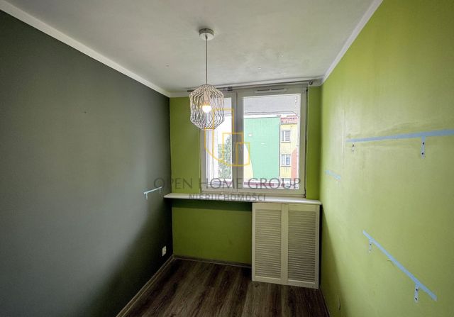 Mieszkanie 3-pokojowe Jelenia Góra Zabobrze, ul. Ludomira Różyckiego. Zdjęcie 3