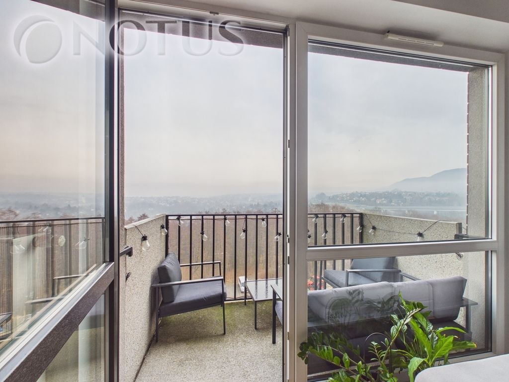 Mieszkanie 3-pokojowe Bielsko-Biała. Zdjęcie 1