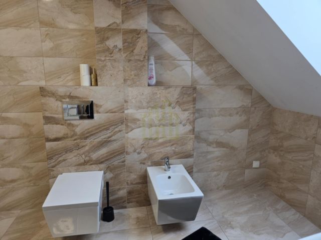 dom wolnostojący, 6 pokoi Błonie, ul. Stanisława Staszica. Zdjęcie 9