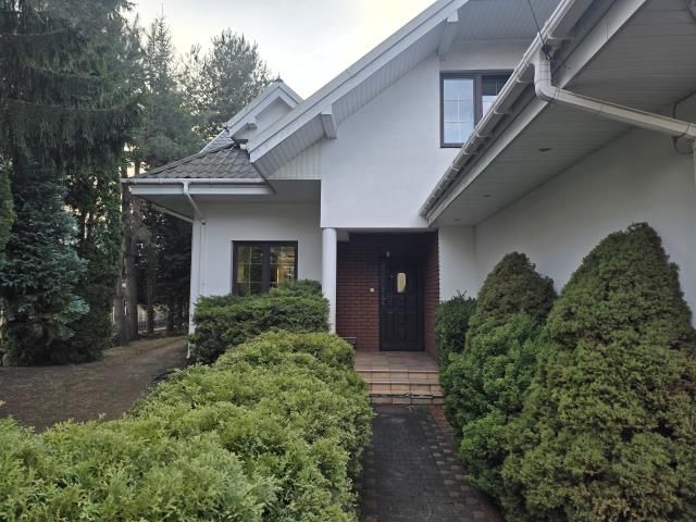 dom wolnostojący, 4 pokoje Kobyłka. Zdjęcie 1