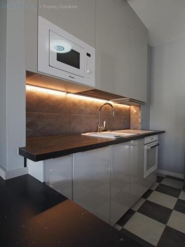 Mieszkanie 1-pokojowe Katowice Dąb, ul. Złota. Zdjęcie 8