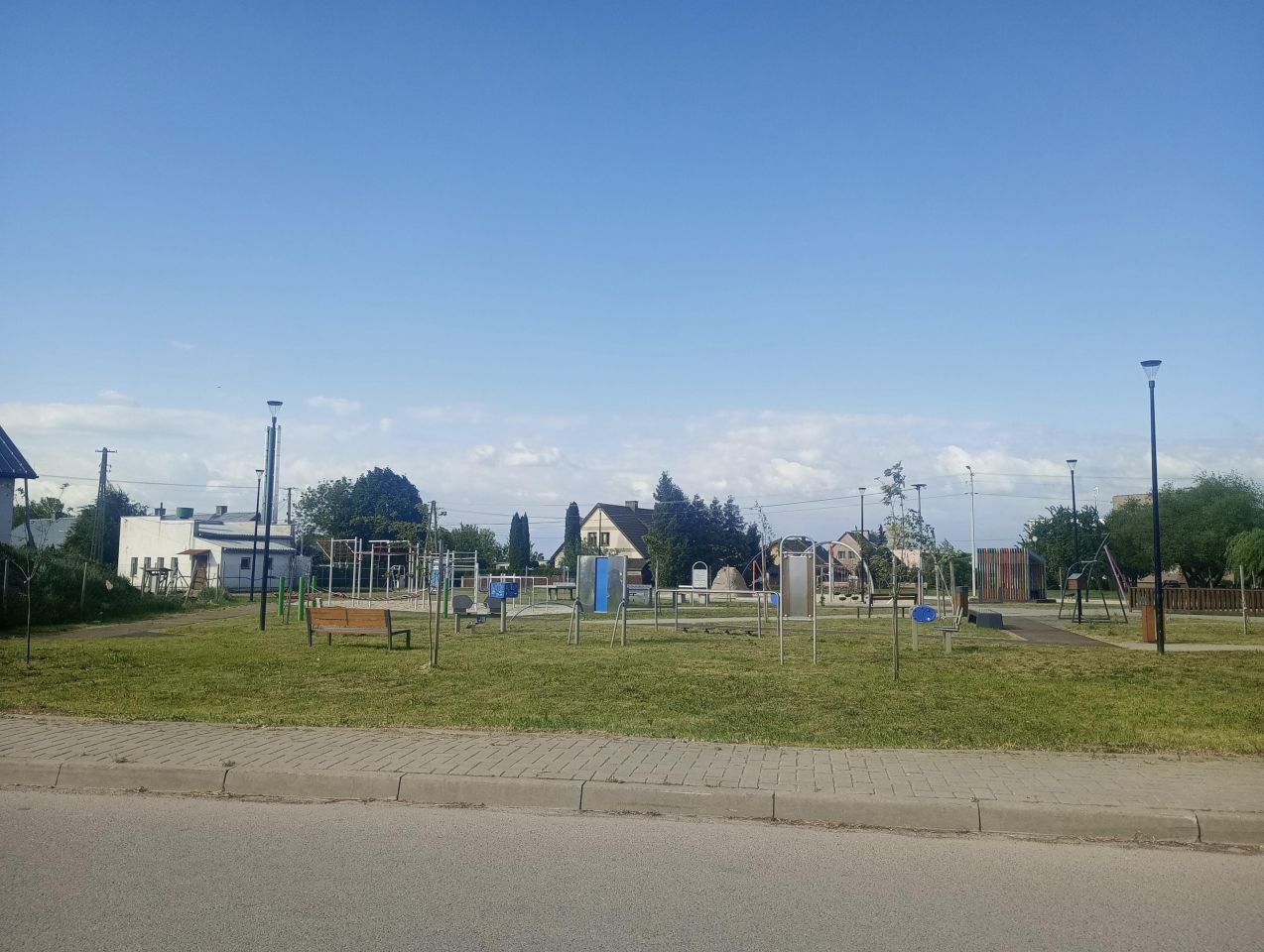Mieszkanie 4-pokojowe Przytoczno. Zdjęcie 2
