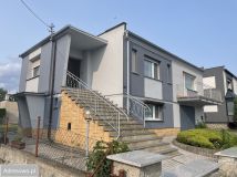 dom wolnostojący, 5 pokoi Rawicz, ul. Sportowa