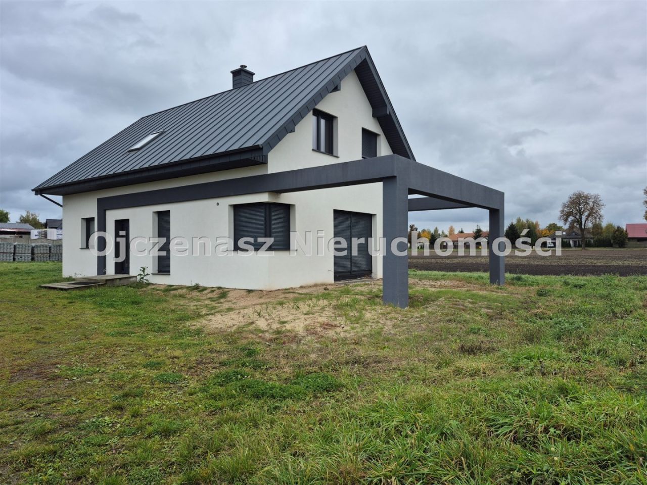 dom wolnostojący, 5 pokoi Dobrcz