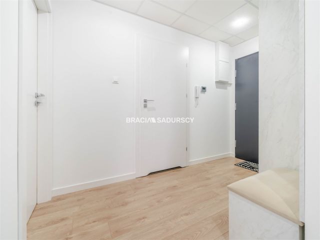 Mieszkanie 3-pokojowe Zawada. Zdjęcie 21