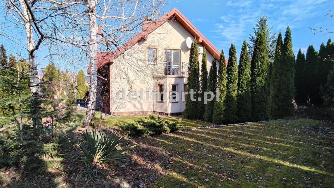 dom wolnostojący, 4 pokoje Zagórz. Zdjęcie 5