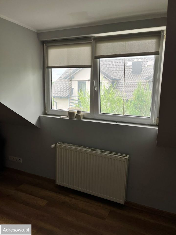 dom wolnostojący, 5 pokoi Chomęcice, ul. Jesionowa. Zdjęcie 18