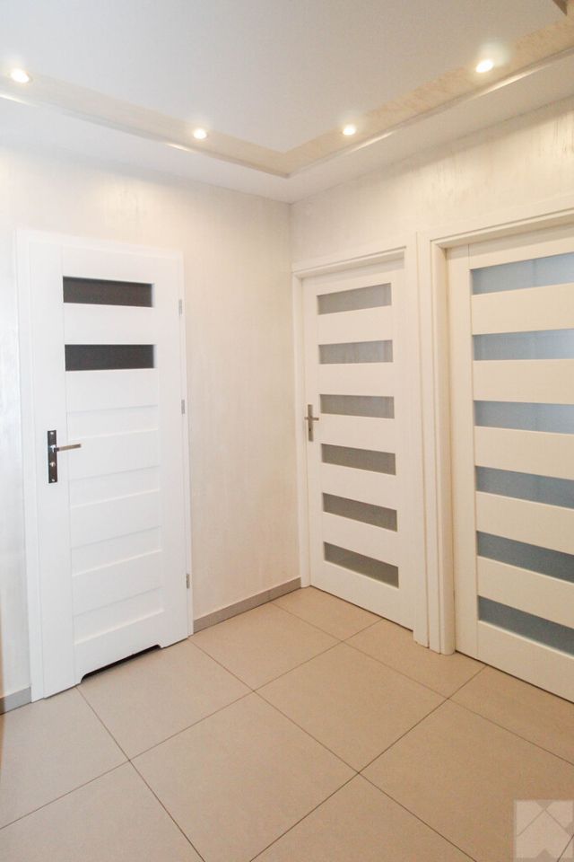 Mieszkanie 3-pokojowe Ostrów. Zdjęcie 17