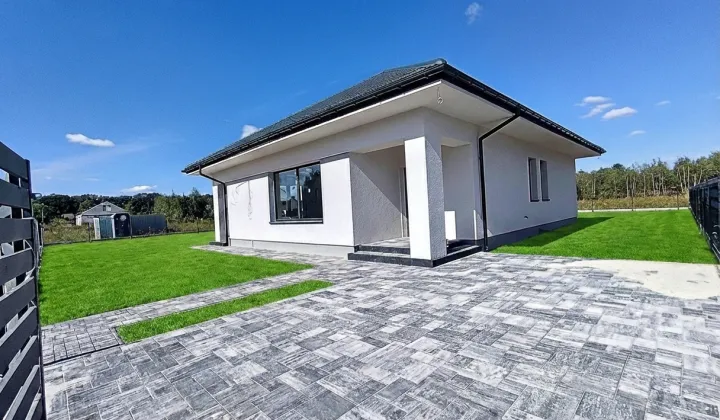 dom wolnostojący, 4 pokoje Żabia Wola, ul. Aromatyczna