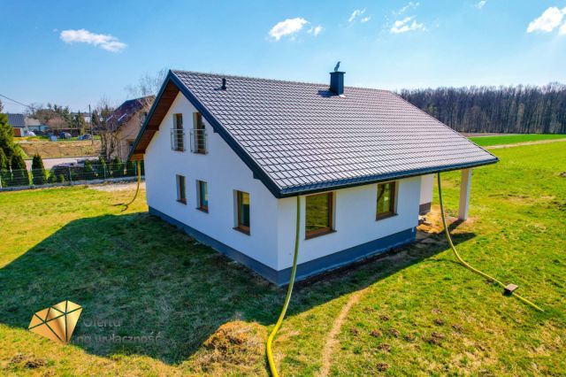 dom wolnostojący, 5 pokoi Motycz. Zdjęcie 16