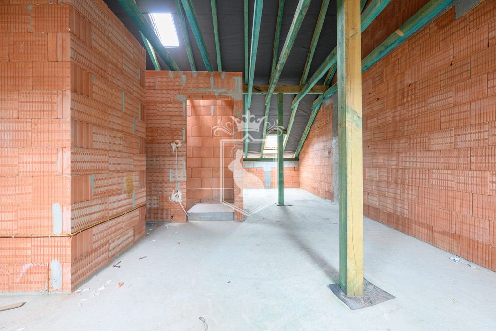 dom szeregowy, 5 pokoi Marki, ul. Wesoła. Zdjęcie 12