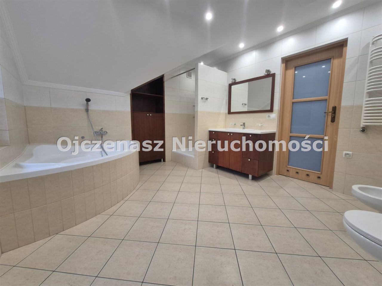 dom wolnostojący, 5 pokoi Kruszyn. Zdjęcie 21