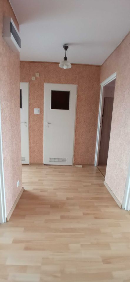 Mieszkanie 4-pokojowe Tuchola, al. Ligi Ochrony Przyrody. Zdjęcie 2