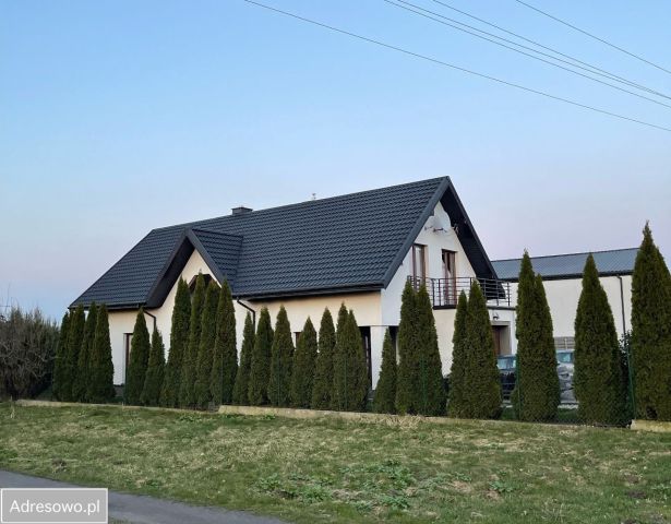dom wolnostojący, 5 pokoi Pawłowice. Zdjęcie 1
