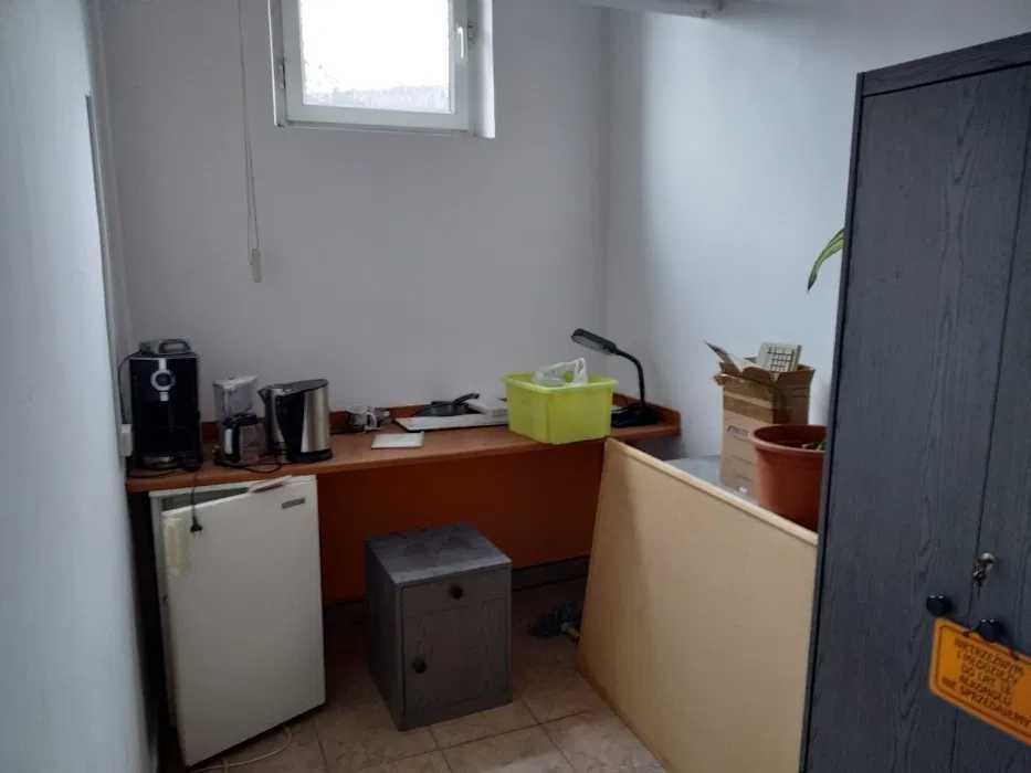 Lokal Częstochowa Trzech Wieszczów, al. Aleja Armii Krajowej. Zdjęcie 4