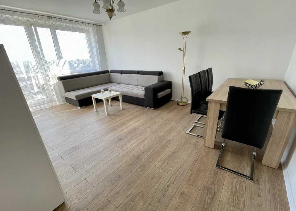 Mieszkanie 3-pokojowe Katowice Kostuchna. Zdjęcie 2