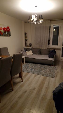 Mieszkanie 4-pokojowe Łęczna. Zdjęcie 1