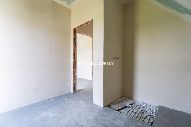 dom wolnostojący, 4 pokoje Ujazd. Zdjęcie 18