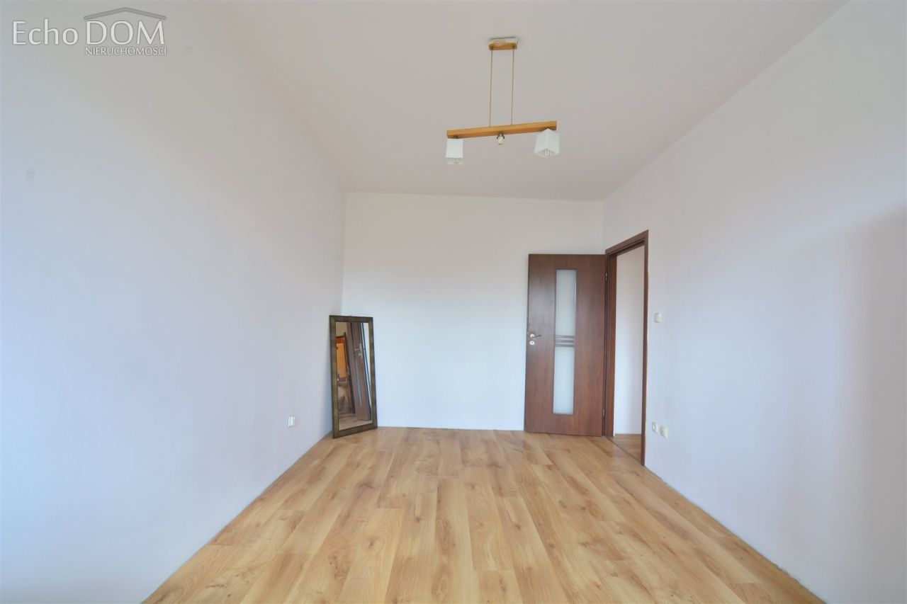 Mieszkanie 2-pokojowe Kraków Nowa Huta, os. Teatralne. Zdjęcie 4