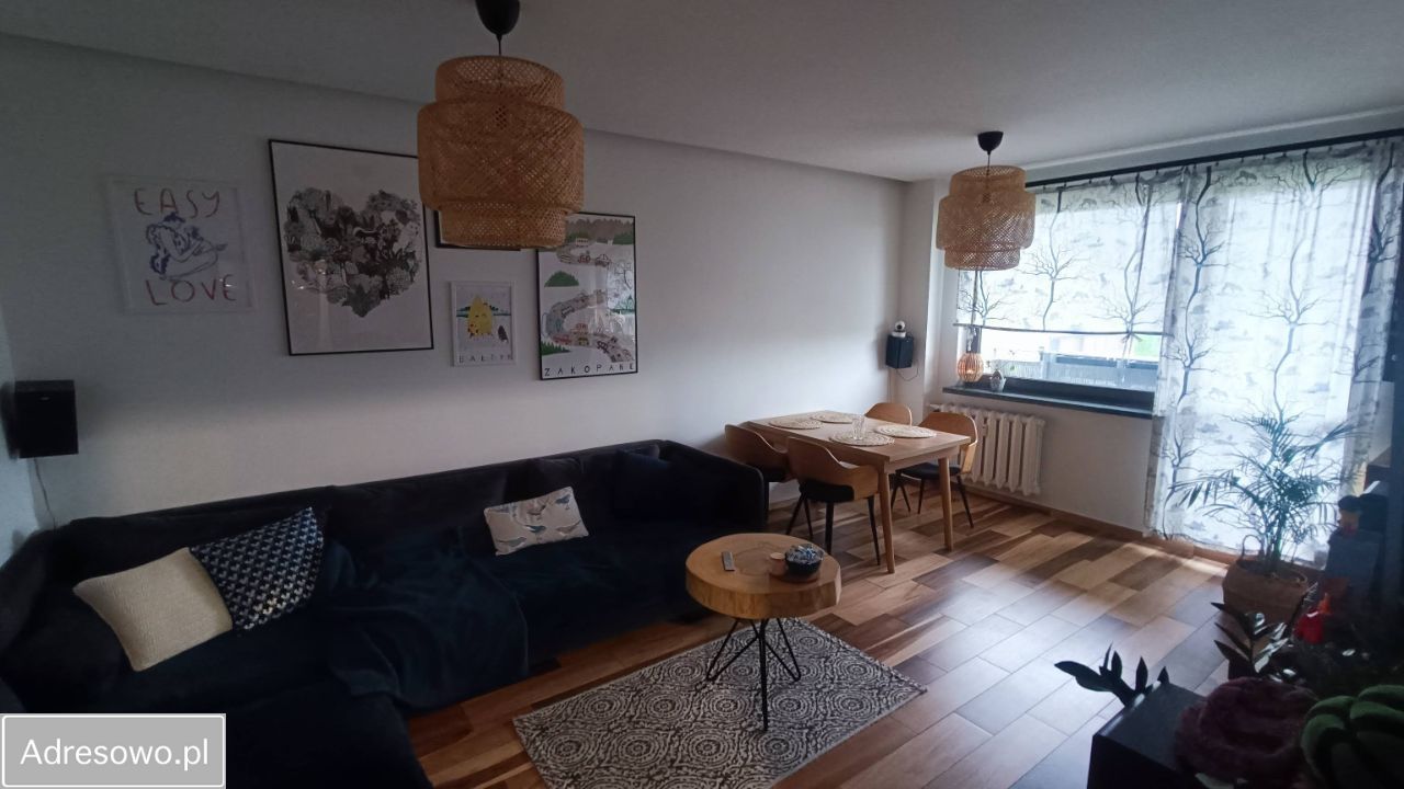 Mieszkanie 3-pokojowe Piekary Śląskie, ul. Szmaragdowa. Zdjęcie 1