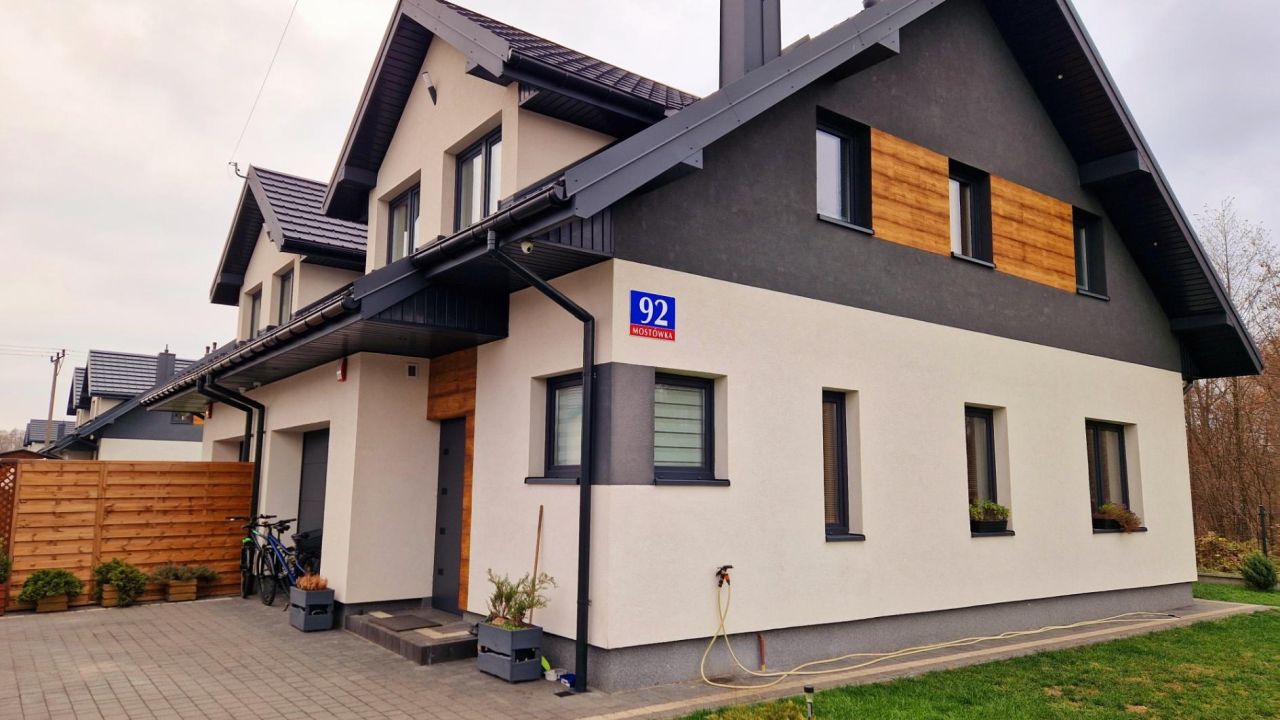 bliźniak, 5 pokoi Mostówka. Zdjęcie 3