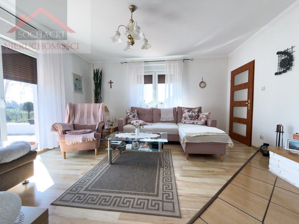 dom wolnostojący, 7 pokoi Wykroty, ul. Władysława Sikorskiego. Zdjęcie 1