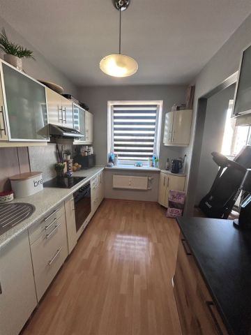 Mieszkanie 3-pokojowe Pabianice. Zdjęcie 5