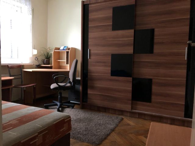 Mieszkanie 3-pokojowe Poznań Sołacz, ul. Wołyńska. Zdjęcie 1
