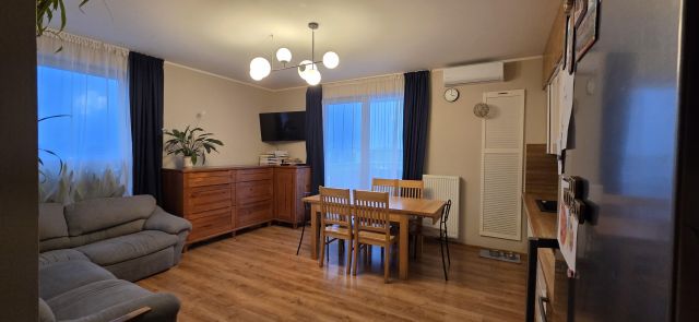 Mieszkanie 4-pokojowe Warszawa Targówek, ul. Kolonijna. Zdjęcie 1