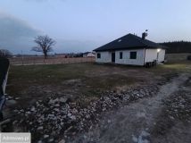 dom wolnostojący, 3 pokoje Zamęty. Zdjęcie 3