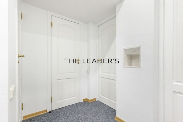 Mieszkanie 3-pokojowe Warszawa Śródmieście, ul. Niecała. Zdjęcie 11