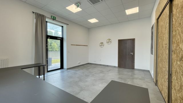 Biuro Rzeszów, rondo im. Żołnierzy 10 Sudeckiej Dywizji Piechoty. Zdjęcie 2