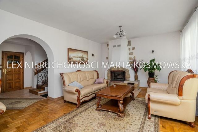 bliźniak, 9 pokoi Nadarzyn. Zdjęcie 8