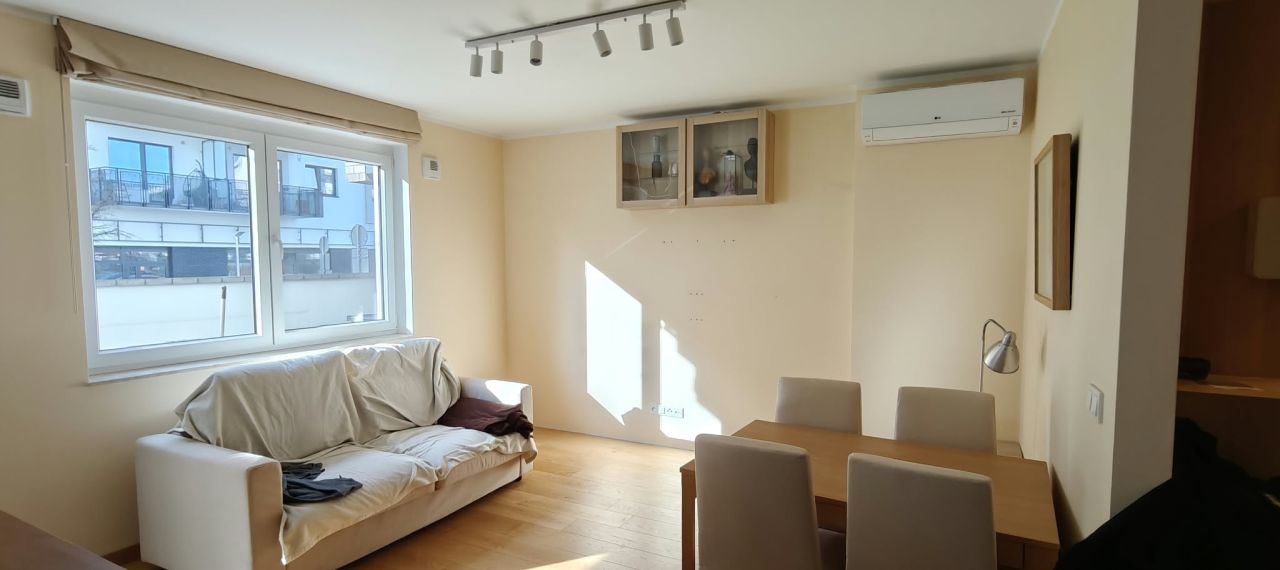 Mieszkanie 4-pokojowe Warszawa Falenica, ul. Poematu. Zdjęcie 2