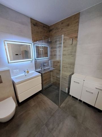 Mieszkanie 3-pokojowe Złotniki. Zdjęcie 11