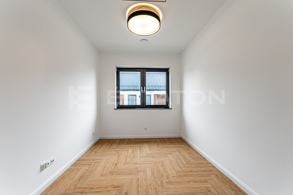 dom wolnostojący, 4 pokoje Bratkowice. Zdjęcie 8