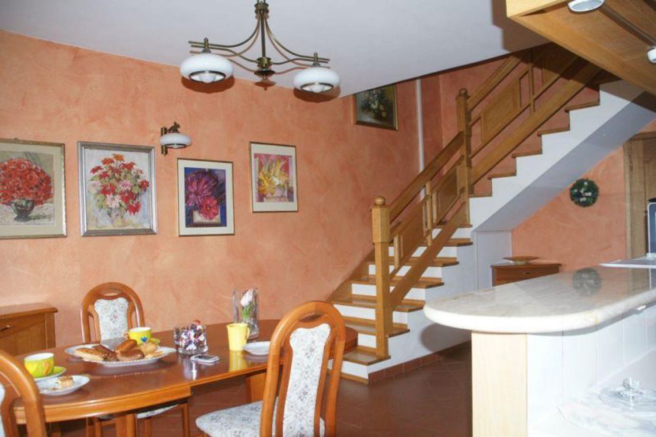 Mieszkanie 5-pokojowe Warszawa Kabaty, ul. Rybałtów. Zdjęcie 4