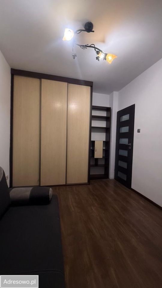 Mieszkanie 3-pokojowe Nowy Wiśnicz, ul. Jana Brzękowskiego. Zdjęcie 6