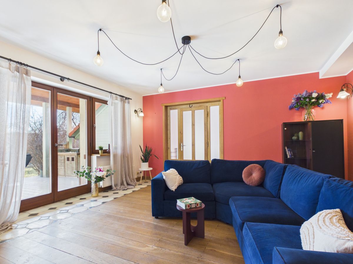 dom wolnostojący, 7 pokoi Pęcice Małe. Zdjęcie 5