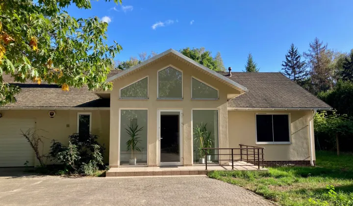 dom wolnostojący, 5 pokoi Złotokłos, ul. Słoneczna