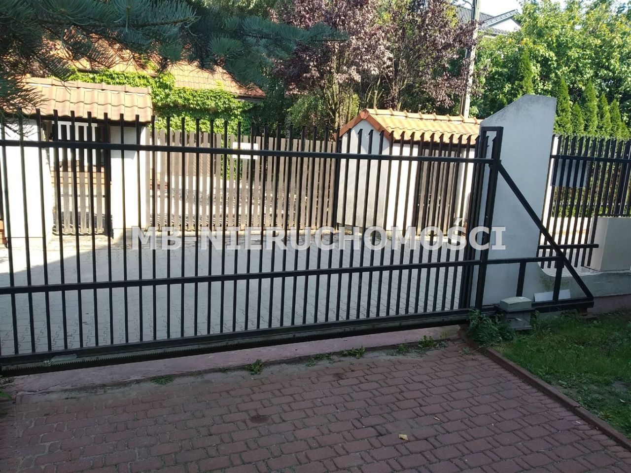 dom wolnostojący, 9 pokoi Warszawa Gocław. Zdjęcie 4