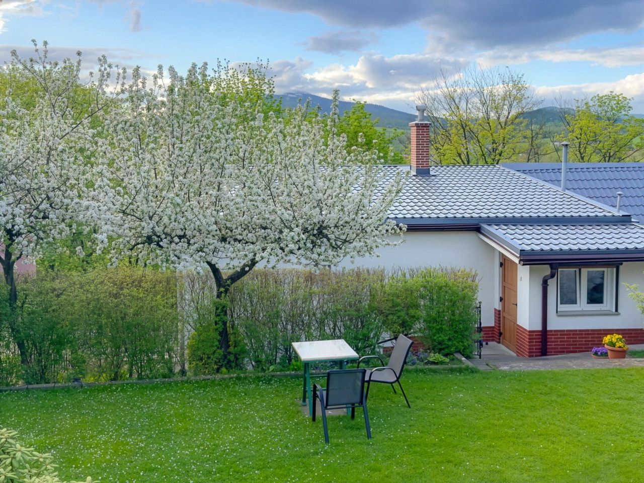 dom wolnostojący, 6 pokoi Kamienna Góra Daleszów Dolny, ul. Wiejska. Zdjęcie 18