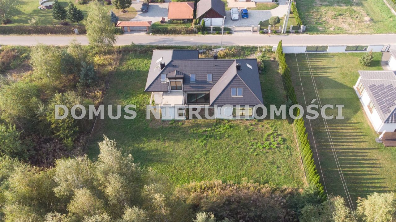 dom wolnostojący, 5 pokoi Janówka